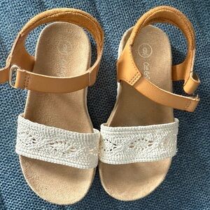 Cat & Jack Tan and White Sandals with Lace Straps